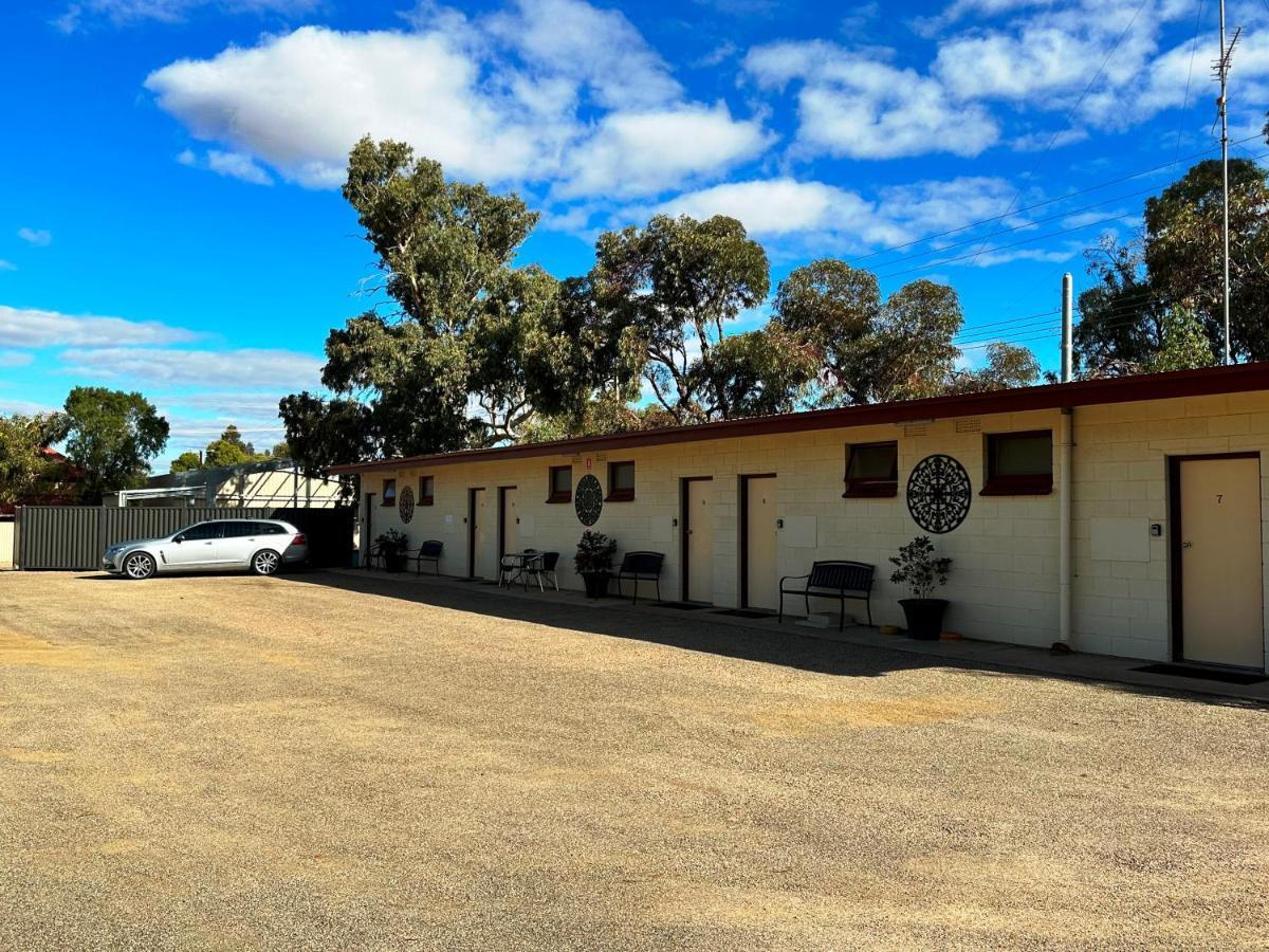 Flinders Ranges Motel - The Mill Quorn Exterior foto